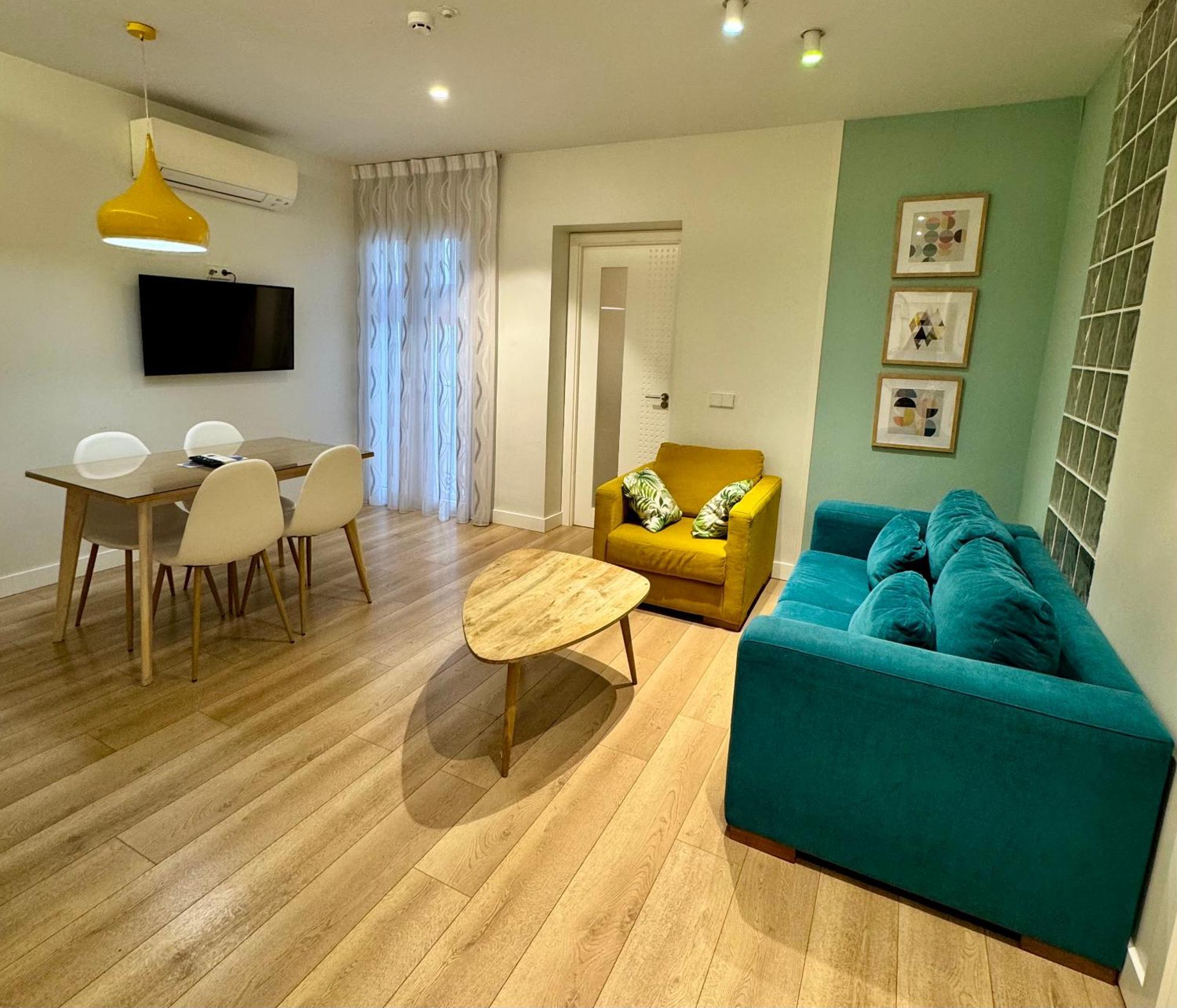 Apartamentos Apolo Μαδρίτη Εξωτερικό φωτογραφία