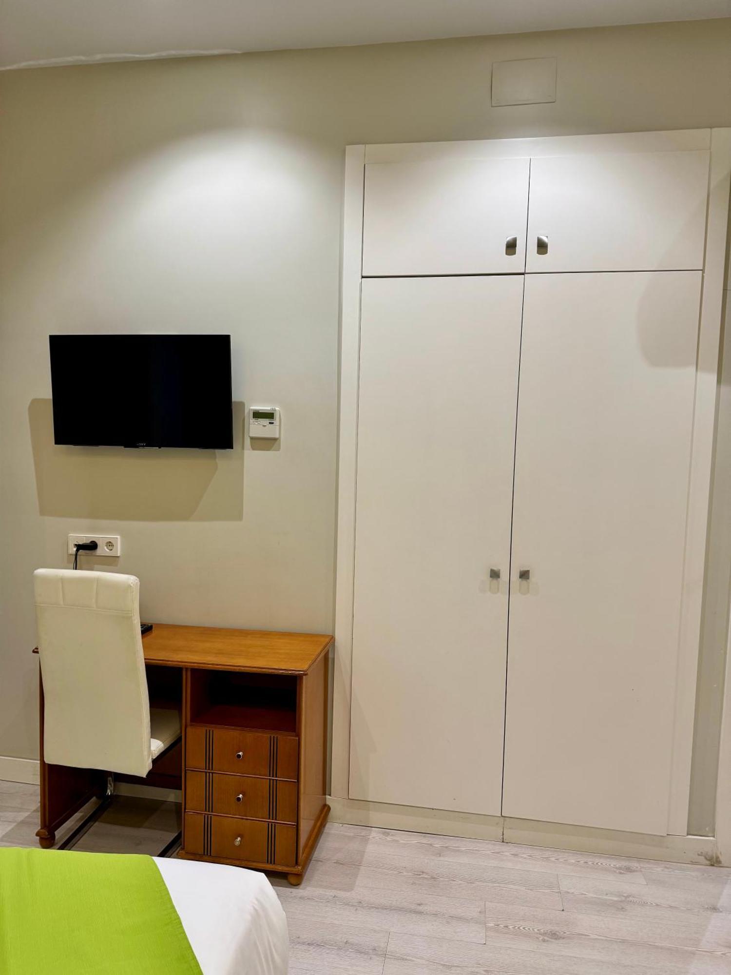 Apartamentos Apolo Μαδρίτη Εξωτερικό φωτογραφία