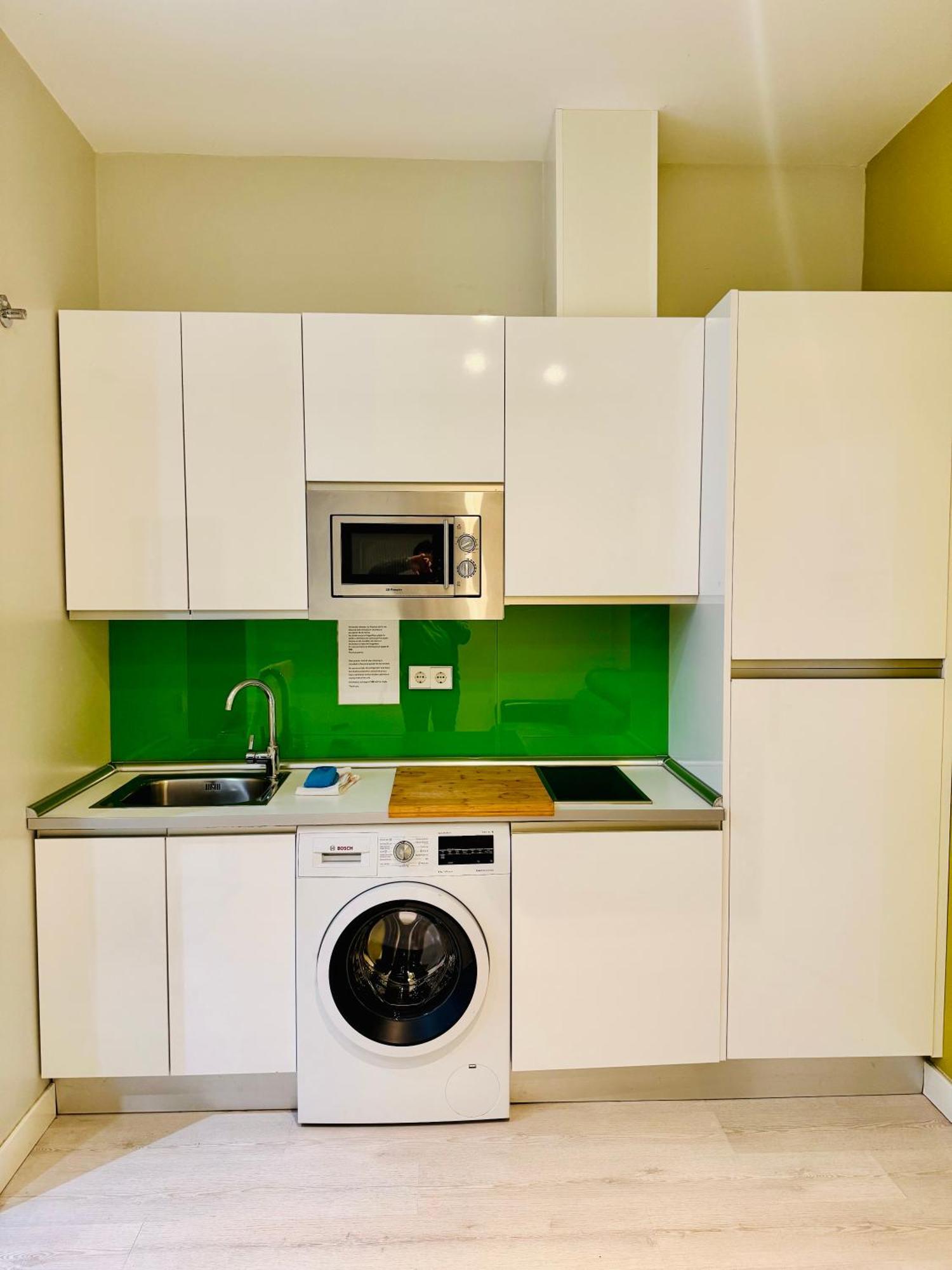 Apartamentos Apolo Μαδρίτη Εξωτερικό φωτογραφία
