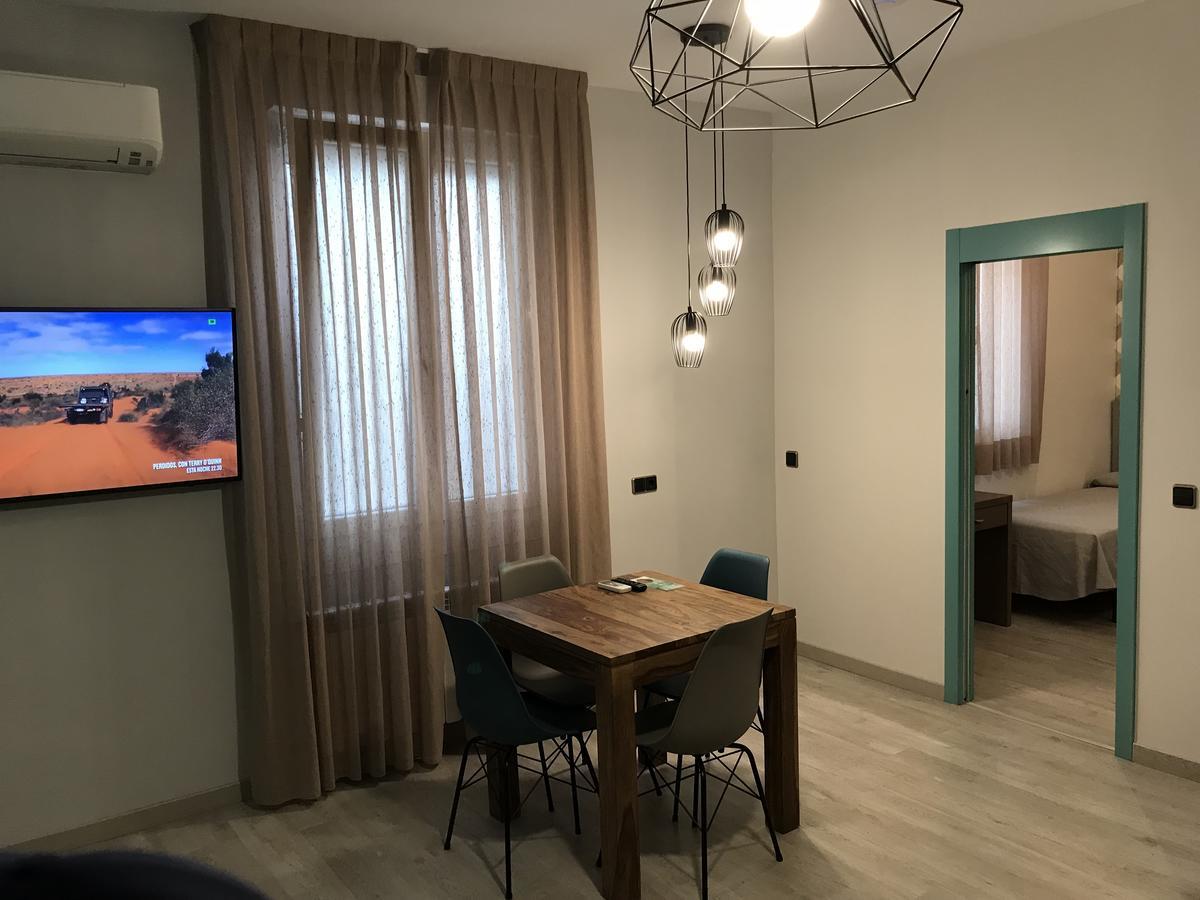 Apartamentos Apolo Μαδρίτη Εξωτερικό φωτογραφία