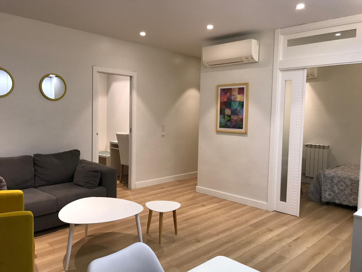Apartamentos Apolo Μαδρίτη Εξωτερικό φωτογραφία