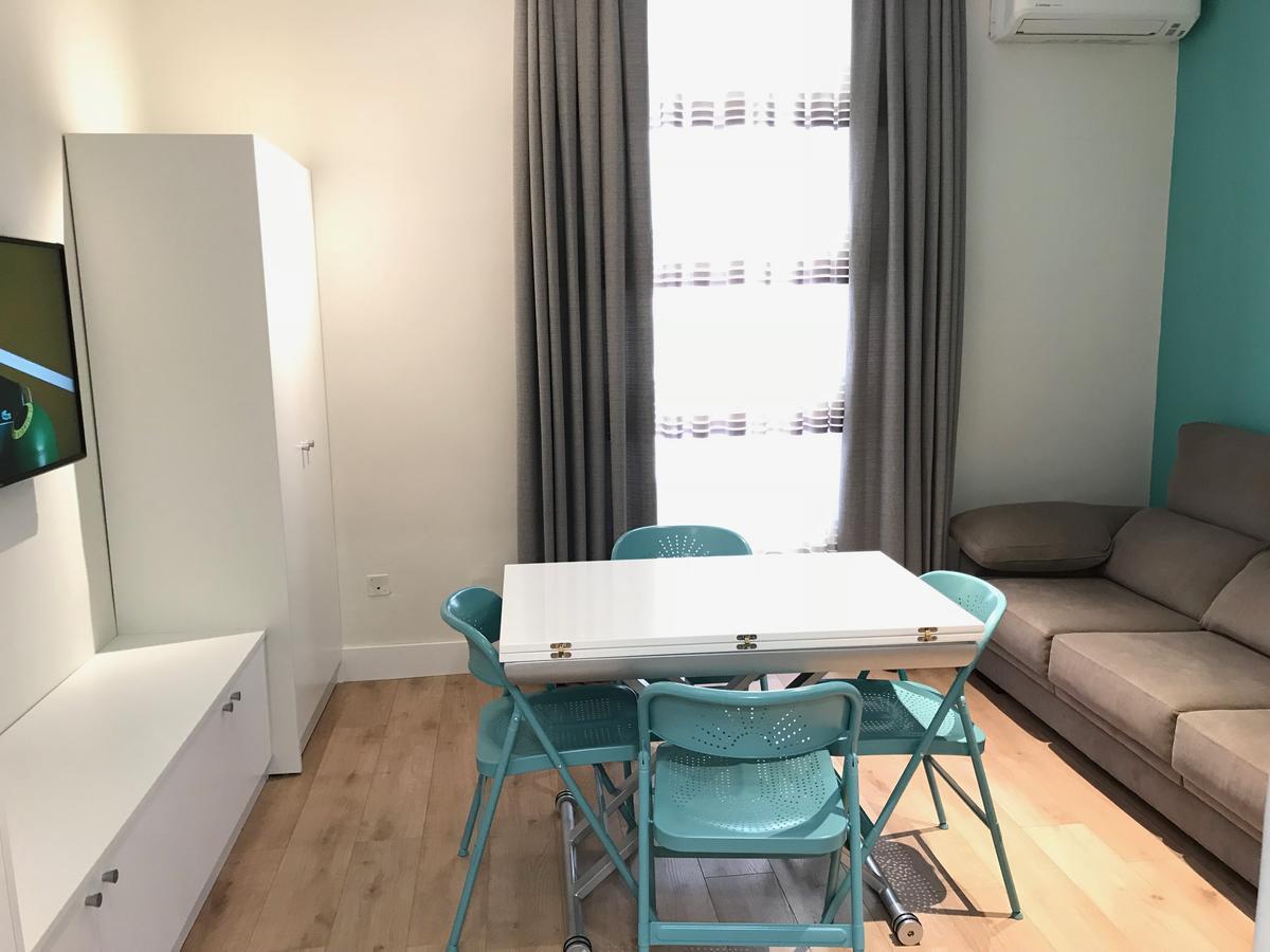 Apartamentos Apolo Μαδρίτη Εξωτερικό φωτογραφία